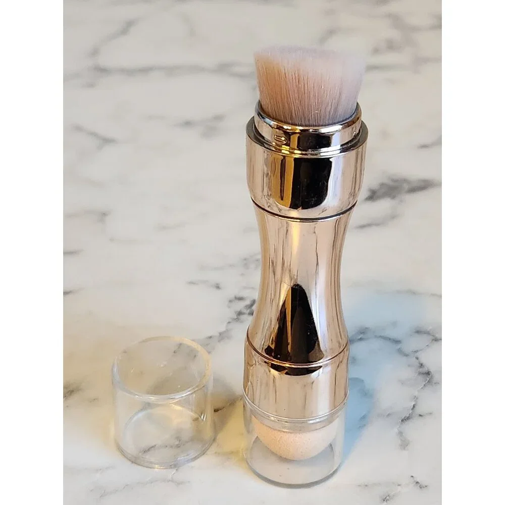 Cala Glow On The Go 4-In-1 Brush Contour Brush Lip Brush Blending Brush & Sponge